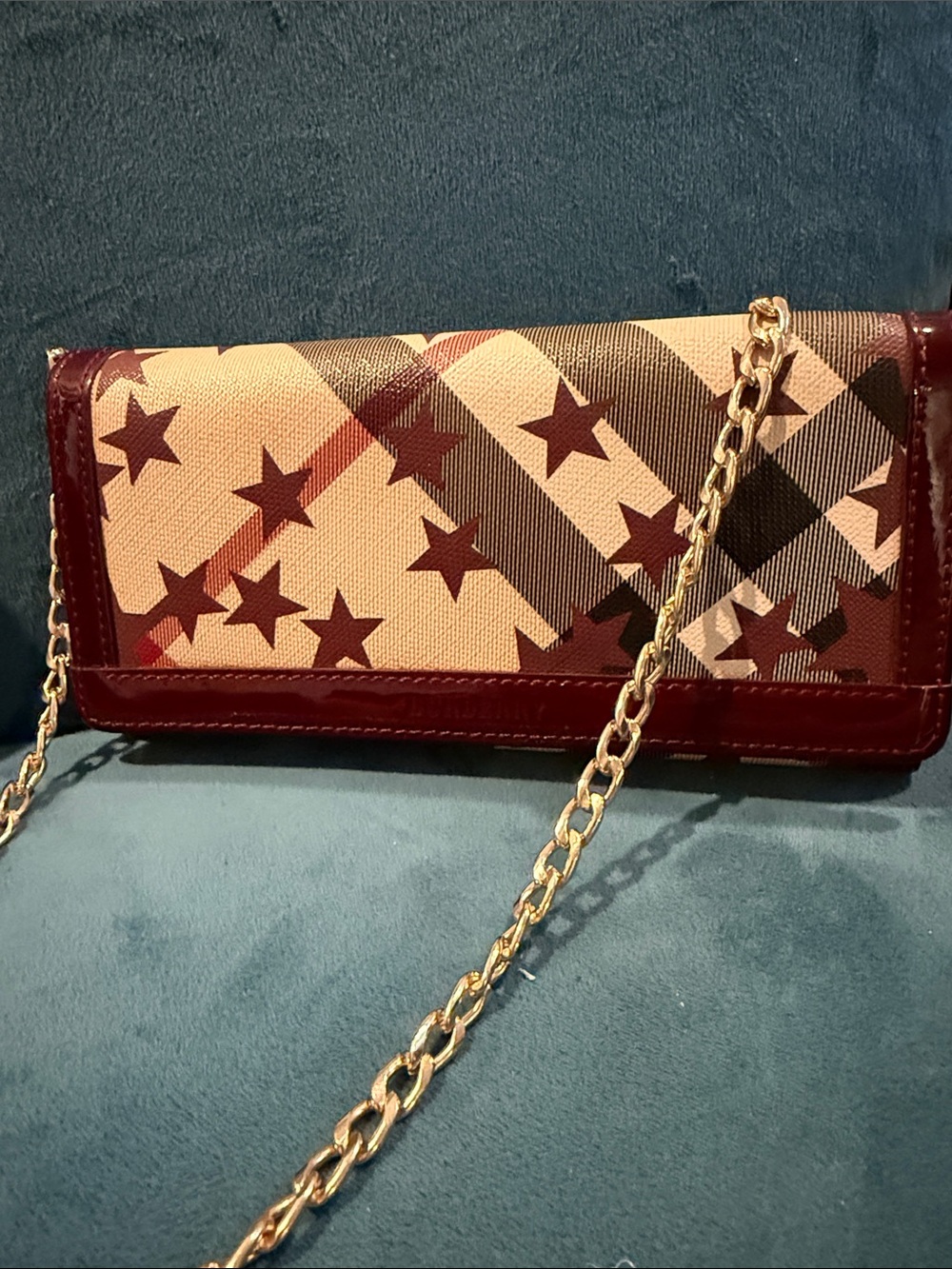 Burberry Burgundy and Beige Star-Print Chain Wallet